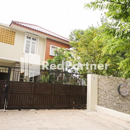 Fazza Syariah Mitra Reddoorz Ξενοδοχείο Τζακάρτα Εξωτερικό φωτογραφία