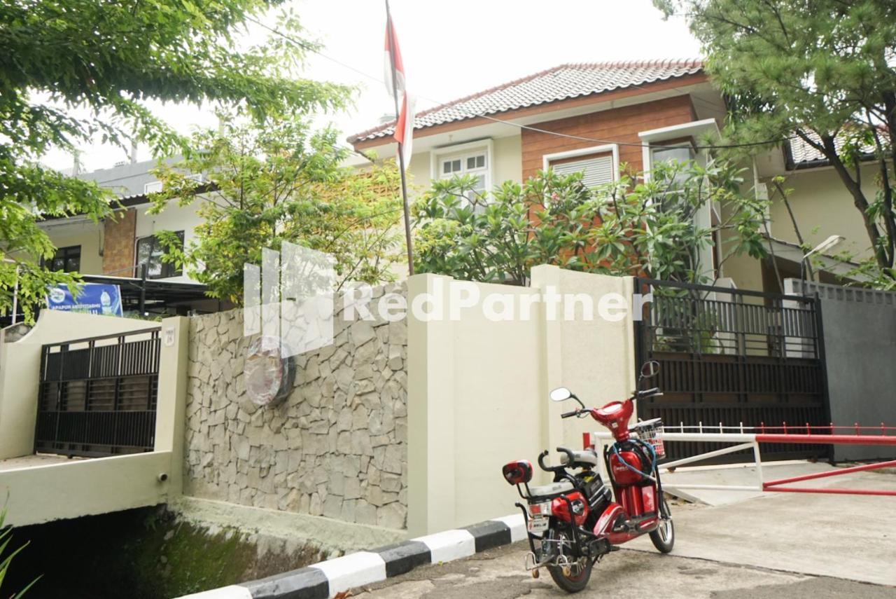Fazza Syariah Mitra Reddoorz Ξενοδοχείο Τζακάρτα Εξωτερικό φωτογραφία